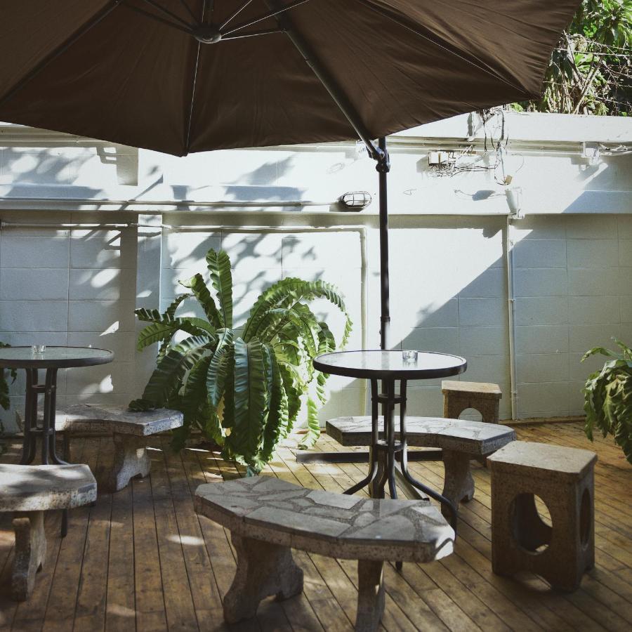 The Hidden House Albergue Bangkok Exterior foto